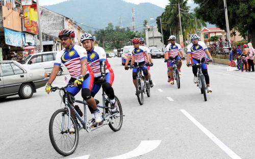 NS04_09122013_KAYUH_BASIKAL