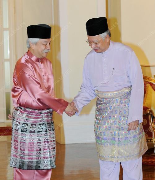 NS04_10022012_TUANKU_PM