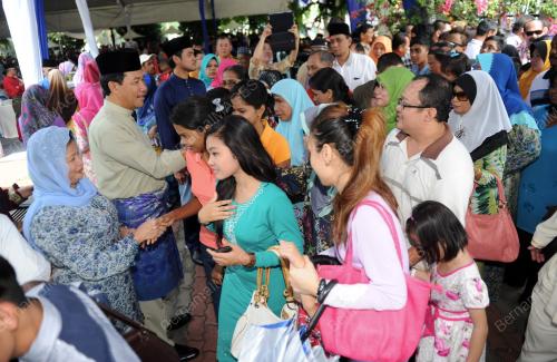 NS04_10082013_RUMAH_TERBUKA