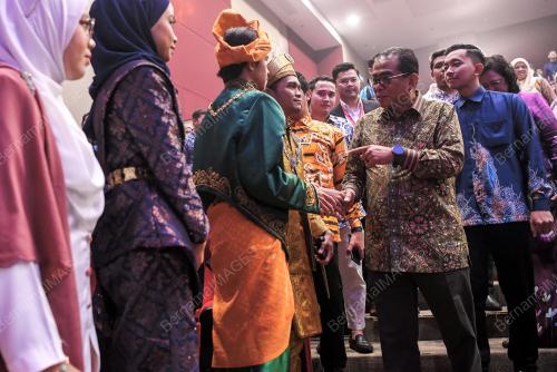 DATUK MOHAMED KHALED NORDIN