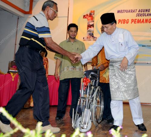 NS04_11022011_RAIS_JELEBU