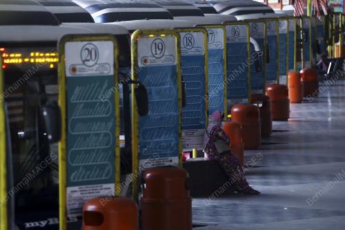 HENTIAN BAS TERMINAL ONE