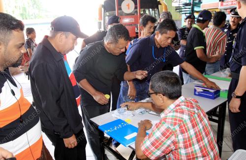 NS04_11072016_OPS_SELAMAT
