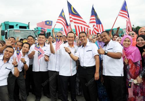 NS04_11082017_JALUR_GEMILANG