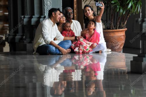 SAMBUTAN DEEPAVALI