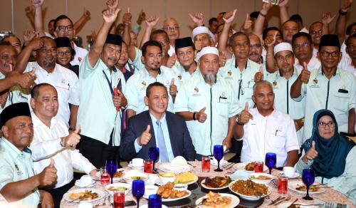 DATUK SERI AMINUDDIN HARUN