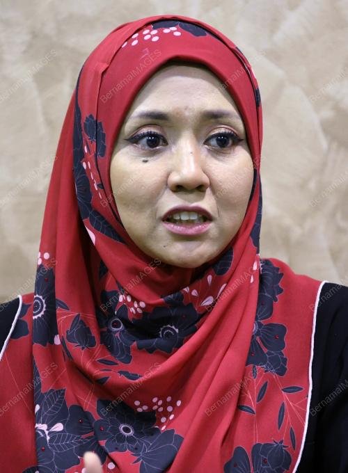 ZETTY YUSOF