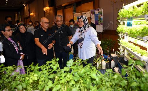 DATUK SERI DR RONALD KIANDEE