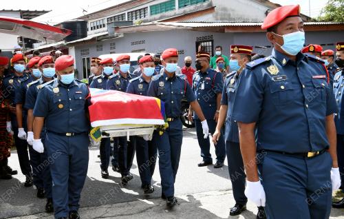 DATUK SERI MOHAMAD HAMDAN WAHID