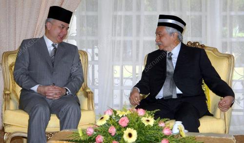 TUANKU MUHRIZ IBNI ALMARHUM TUANKU MUNAWIR