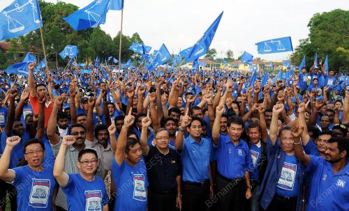 NS04_14042013_GERAK_GEMPUR