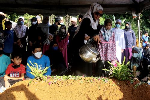 PENGEBUMIAN PELAJAR USAS