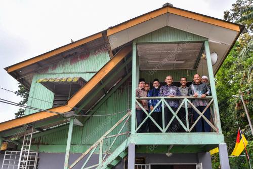 DATUK SERI AMINUDDIN HARUN