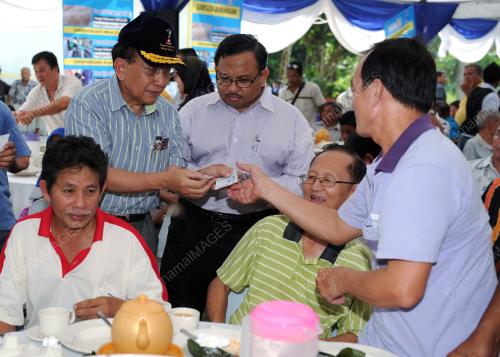 NS04_16012012_RAIS_BR1M