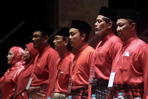 KHAIRY JAMALUDDIN