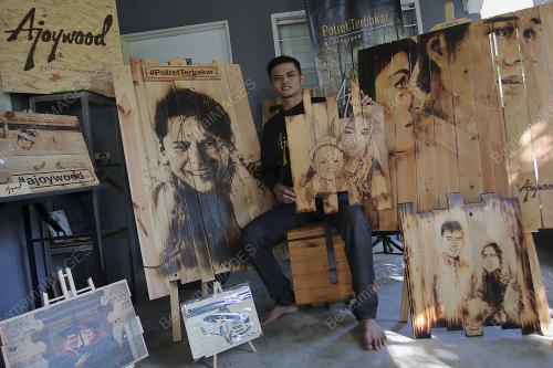 KARYA POTRET HASIL DARI TEKNIK SENI BAKAR SEMBURAN