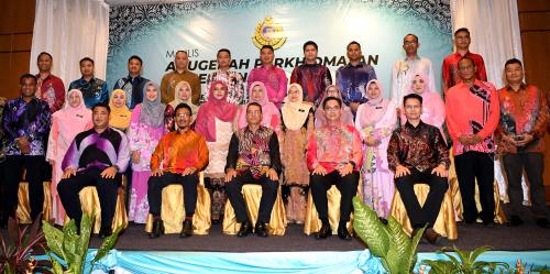 DATUK SERI SHAHARUDDIN KHALID