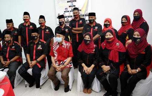 TAN SRI DR RAIS YATIM