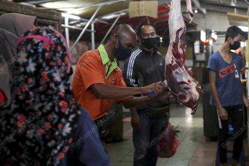 BEKALAN DAGING SEPANJANG RAMADAN DAN AIDILFITRI MENCUKUPI