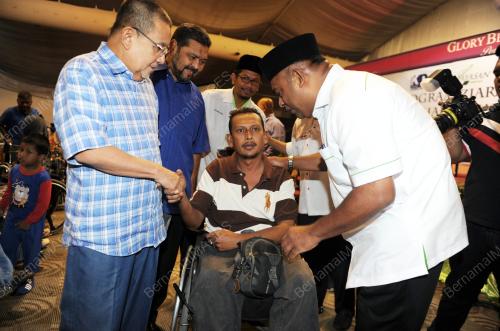 NS04_18062017_ZIARAH_KASIH