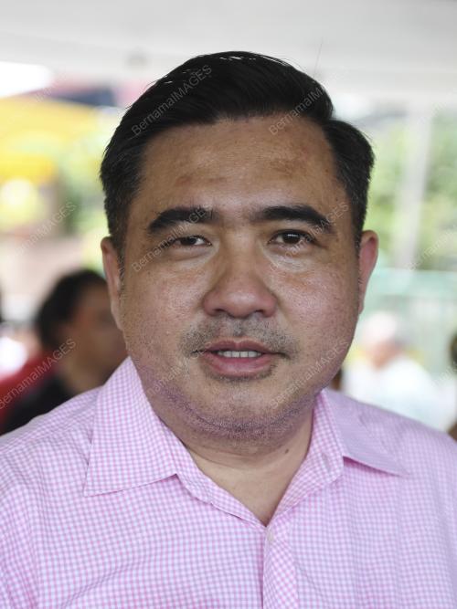 NS04_19052018_MENTERI_PENGANGKUTAN