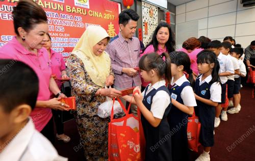 NS04_20012017_MURID_SUMBANGAN