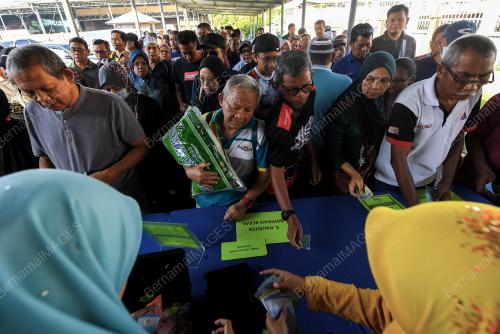 JUALAN BERAS PUTIH TEMPATAN