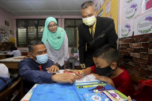 SESI PERSEKOLAHAN MURID TAHUN 1 HINGGA 4 PASCA COVID-19