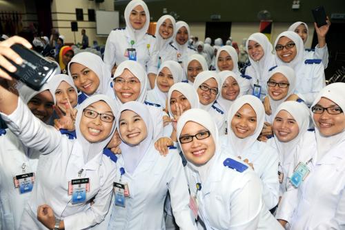 NS04_22092014_KOLEJ_KEJURURAWATAN