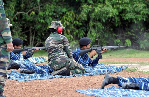 NS04_22102013_PLKN_MENEMBAK