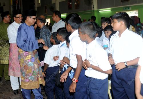 NS04_23032012_PUAD_SEKOLAH