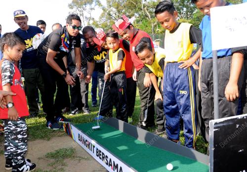 NS04_23042017_KHAIRY_SEKOLAH_BN201704221227