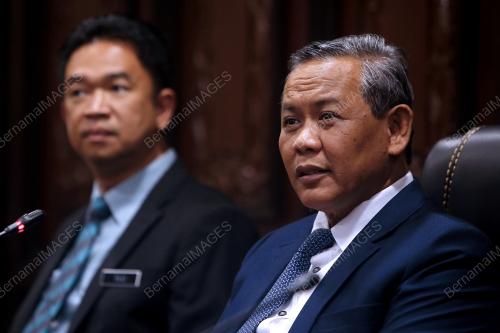 DATUK SERI AMINUDDIN HARUN