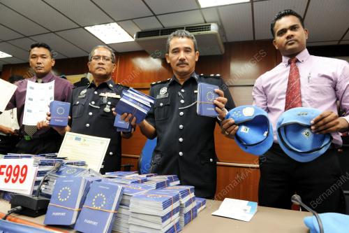 NS04_24052016_POLIS_PASPORT