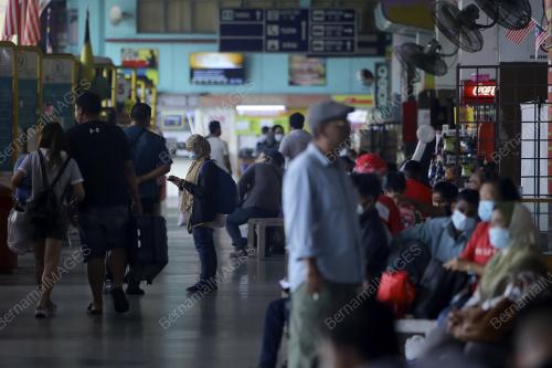 TINJAUAN HENTIAS BAS TERMINAL ONE