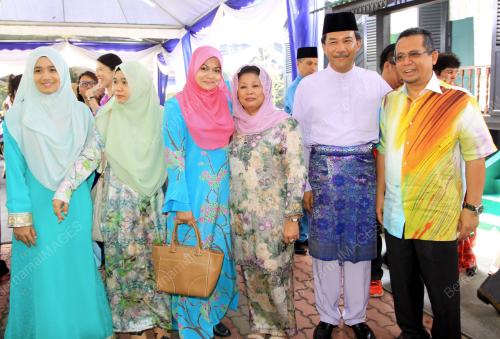 NS04_25072015_RUMAH_TERBUKA