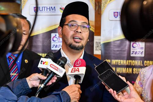 DR ZULKIFLI HASAN