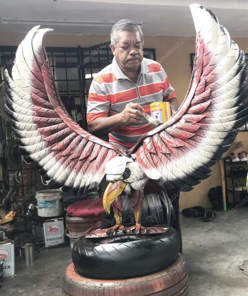 ARCA DARI TAYAR TERPAKAI