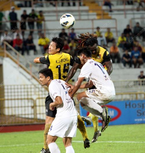 NS04_26042015_LIGA_PERDANA