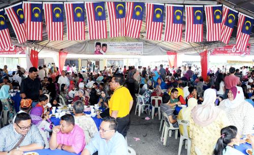NS04_26082012_KHIARY_RAYA