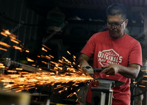 ANIZAM MOHD DERIS