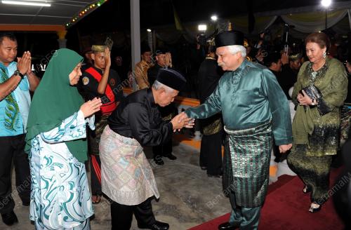 NS04_27032017_MAKAN_BARADAT