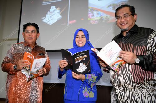 DATUK SERI DR NORAINI AHMAD