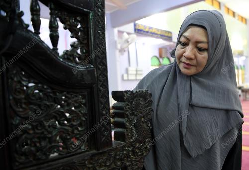 DR HARLENY ABD ARIF