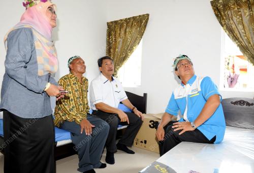 NS04_30052016_KUNCI_RUMAH