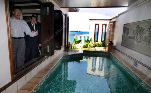 DATUK SERI MOHAMAD HASAN