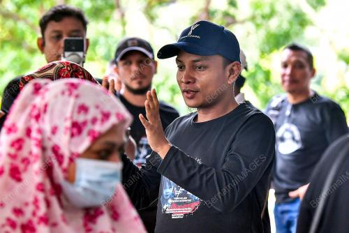 YUSERI YUSOFF