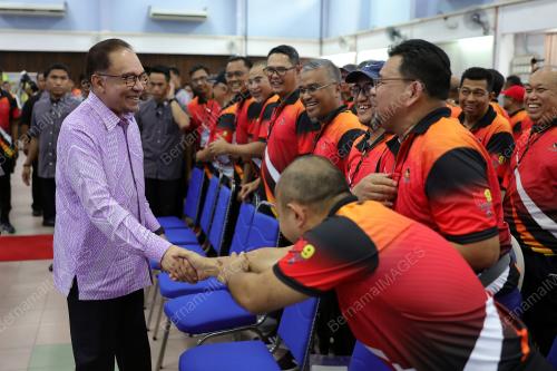 DATUK SERI ANWAR IBRAHIM