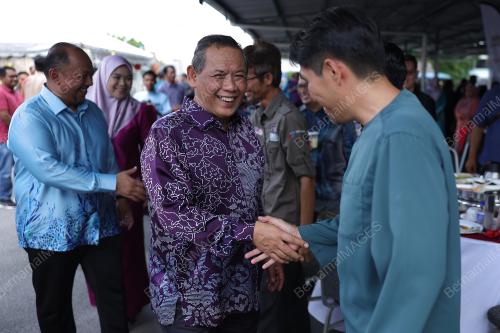 DATUK SERI AMINUDDIN HARUN