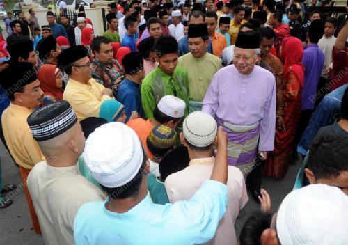 NS05_02082012_PM_MASJID